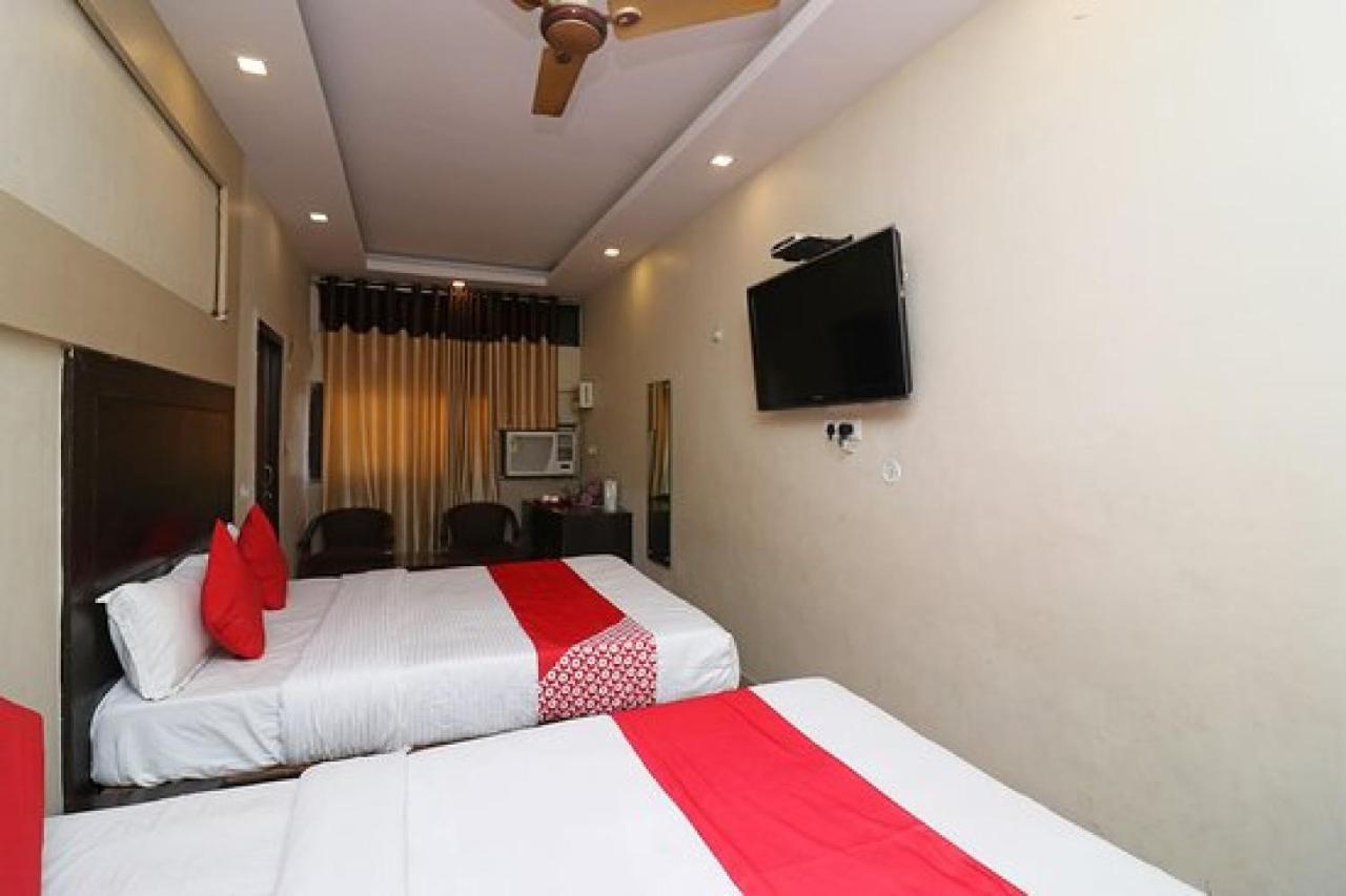 Capital O Hotel Surya Continental Lucknow Exterior photo